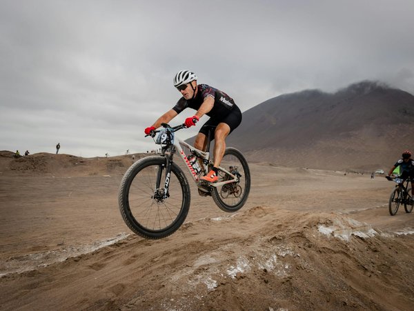 Construire un terrain de basket chez soi : l'équipement nécessaire